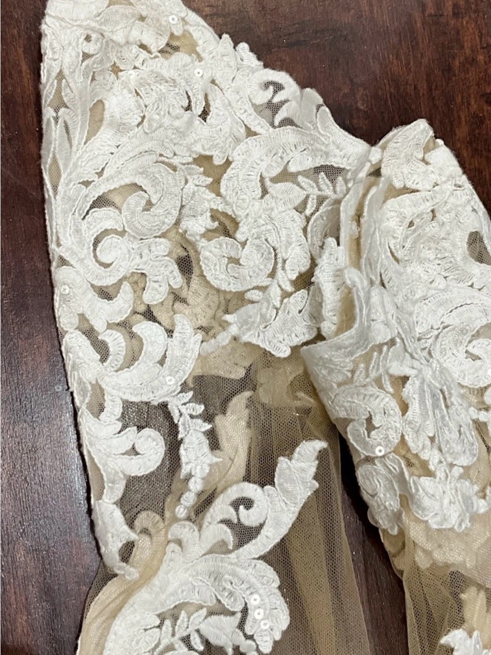 Maggie Sottero Tuscany Royale Ivory Lace long Sleeves Bridal - Picture 2 of 3